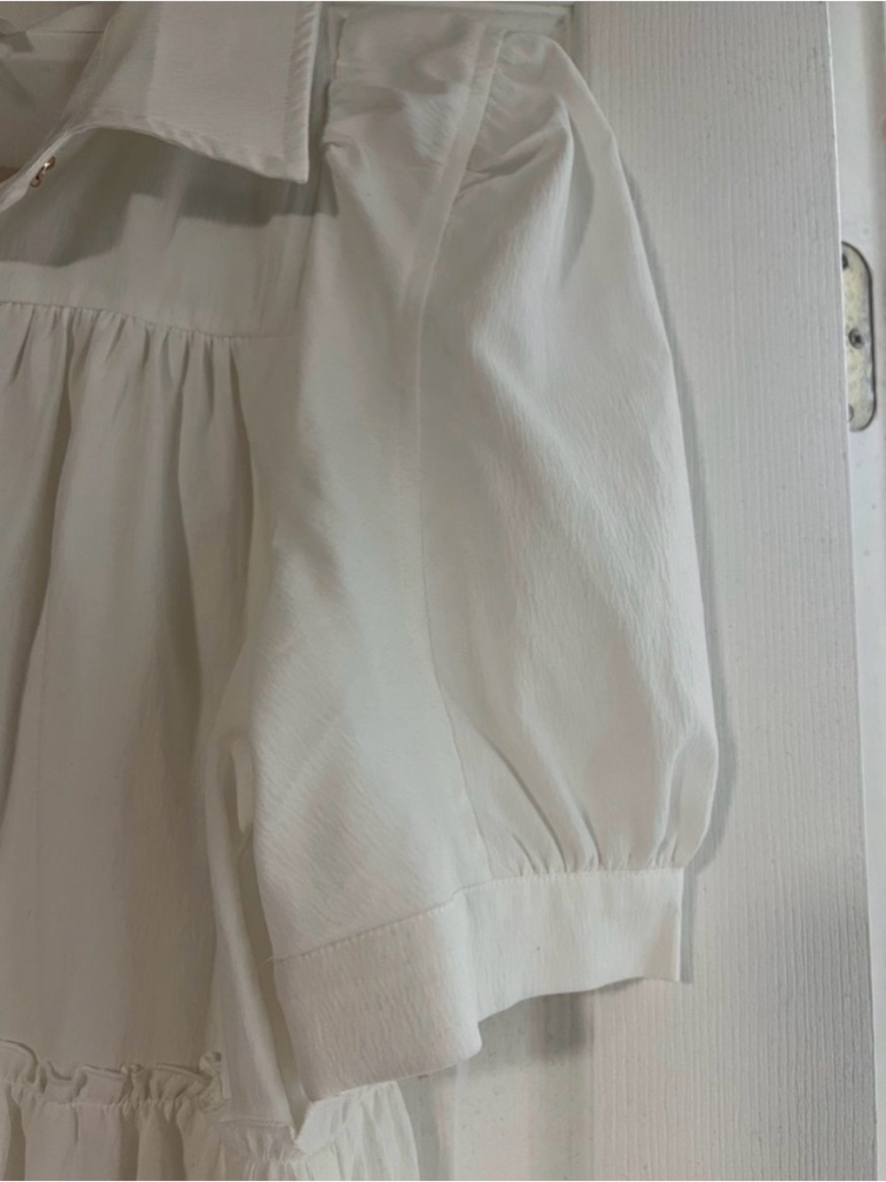 entro White Tiered Button-Front Puff Sleeve Dress - Picture 3 of 3